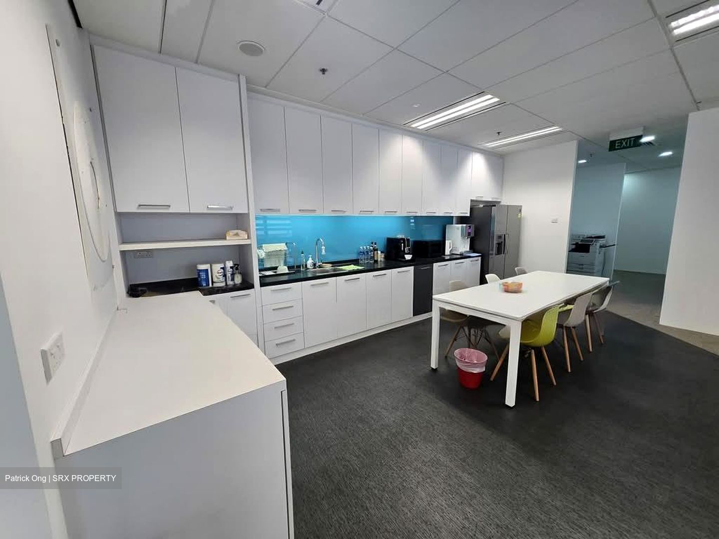 South Beach Tower (D7), Office #546934231
